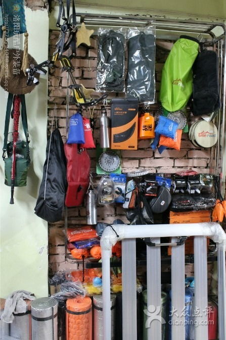 玩酷戶外用品 洛陽購物新體驗，服裝服飾精選推薦